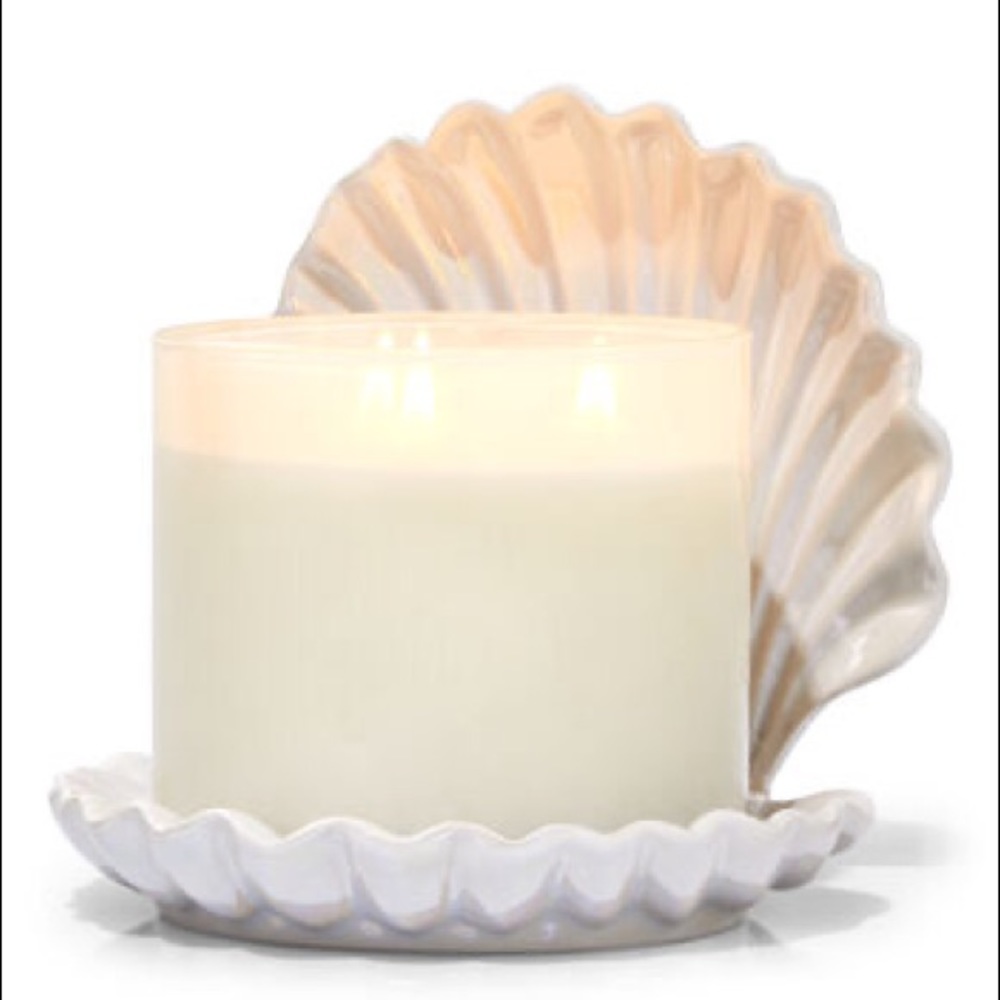 HOLIDAY SPECIAL- CLAM SHELL 3-Wick Candle Holder: Bath & Body Works - Picture 12 of 15
